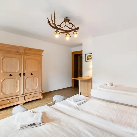 Apartmenthaus Dreier-1 By Interhome *